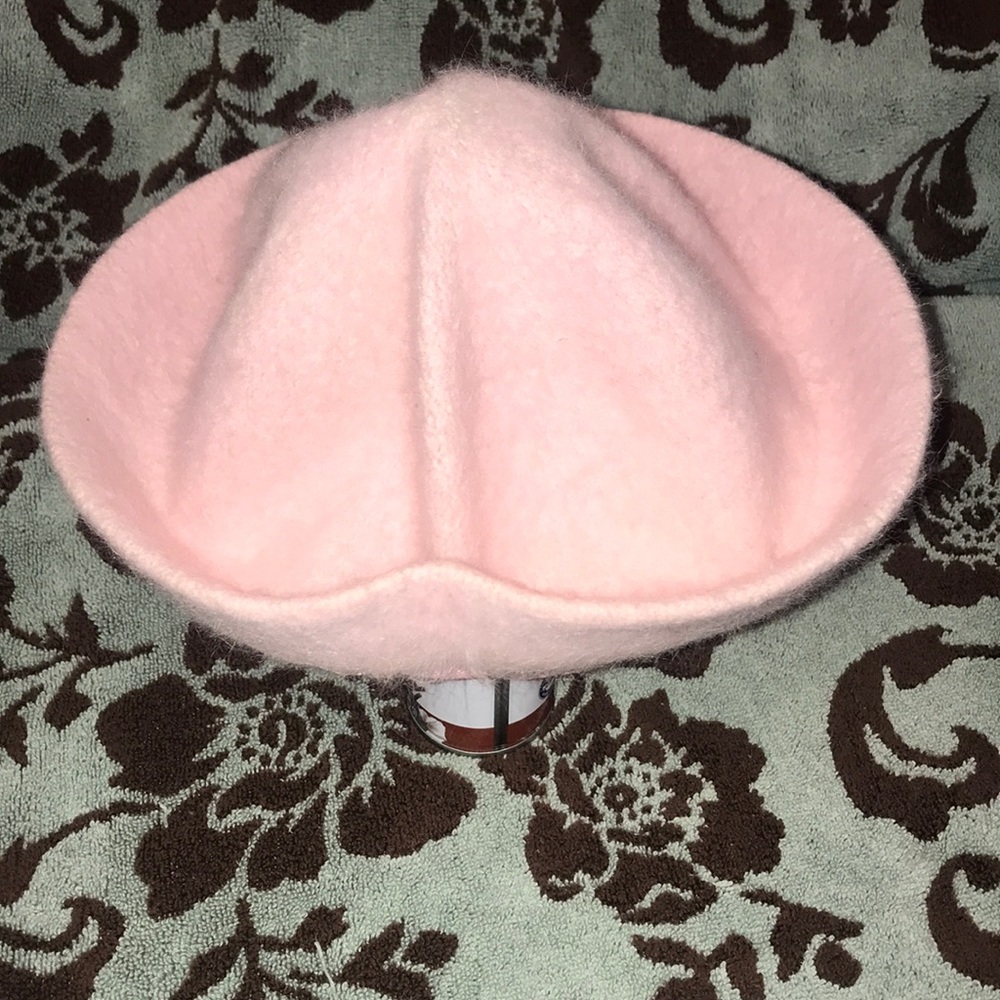 Hat - Picture 4 of 5